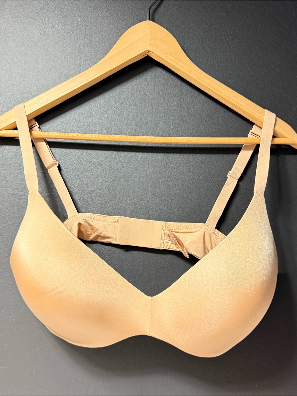 Skims Wireless Form PUSH-UP PLUNGE BRA 38D
